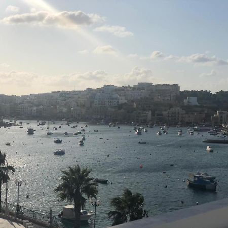 C'est La Vie Guesthouse Marsaskala Extérieur photo