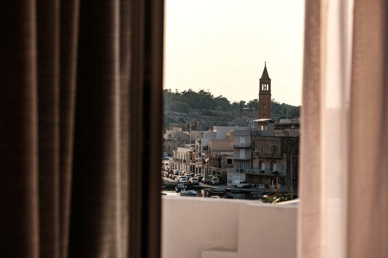 C'est La Vie Guesthouse Marsaskala Extérieur photo