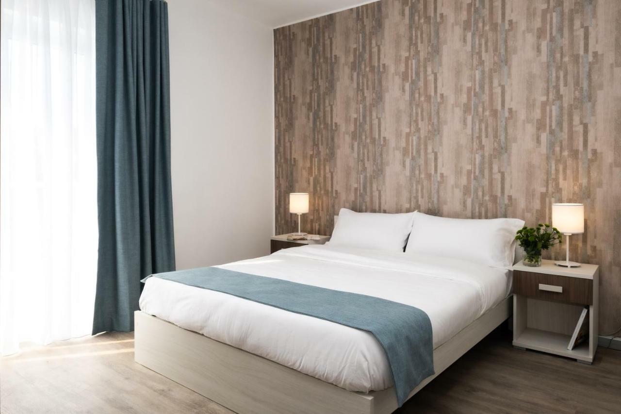 C'est La Vie Guesthouse Marsaskala Extérieur photo