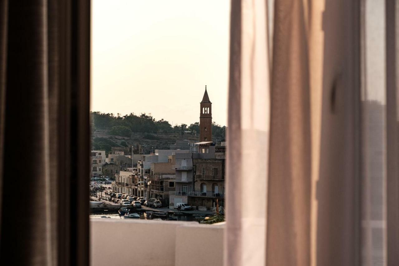 C'est La Vie Guesthouse Marsaskala Extérieur photo