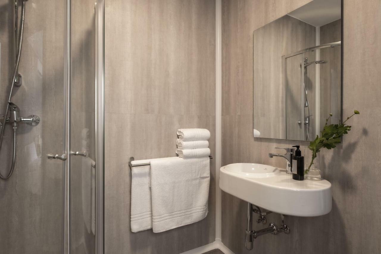 C'est La Vie Guesthouse Marsaskala Extérieur photo